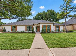 10117 Stoneleigh Dr, Benbrook, TX 76126