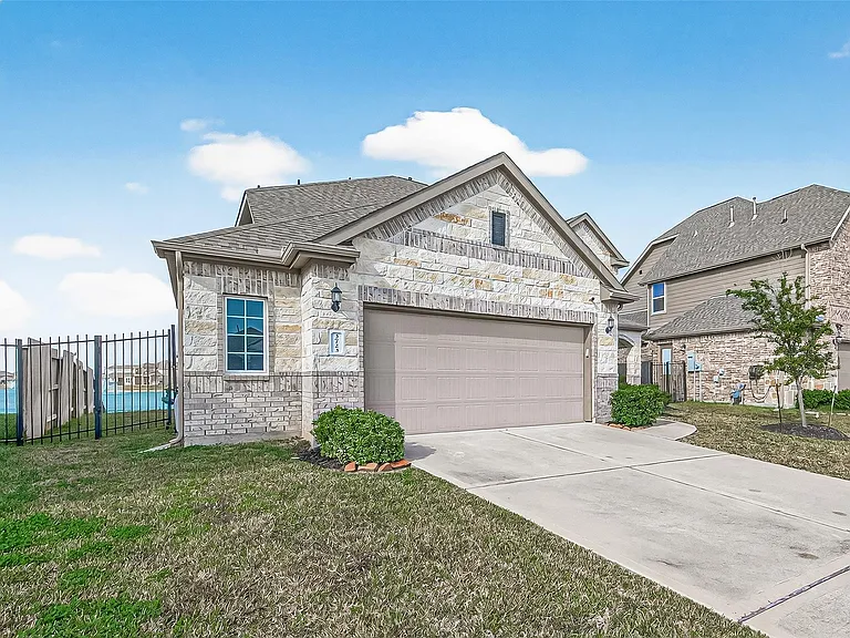 3723 Lake Varano Cir — Photo 5