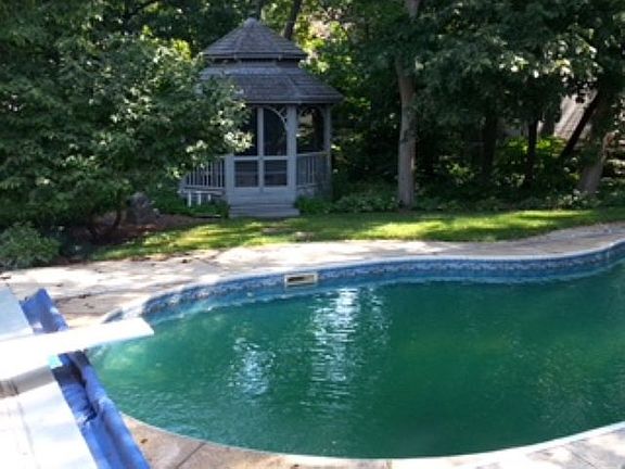 2nd image of 2551 Fourwinds Dr