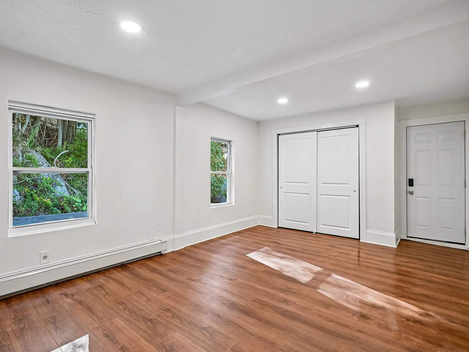 2 bed, 925 sqft, $2,950 — Photo 4