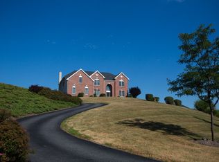 58 Sunflower Cir, Wappingers Falls, NY 12590