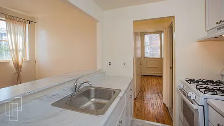 Rented by Garfield Realty 