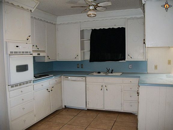 4th image of 1509 S Main Ave