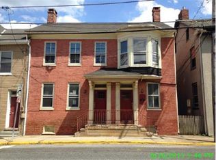 8 Manchester St, Glen Rock, PA 17327