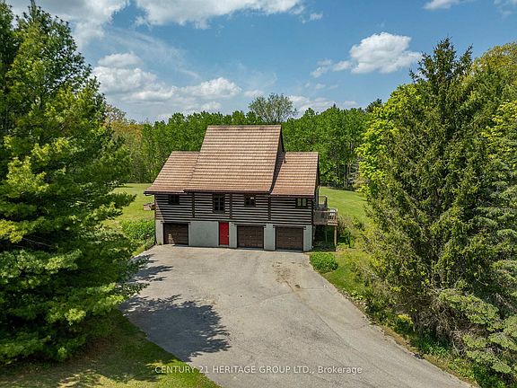 2nd image of 300 Old Bathurst St