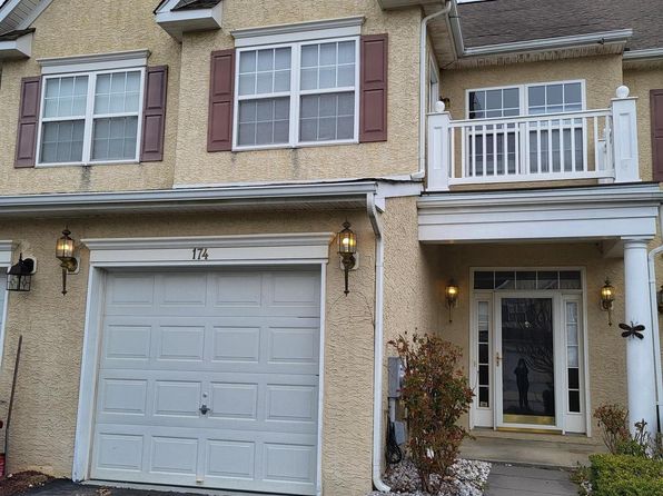 174 Gillespie Ave
