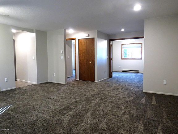 3rd image of 1007 W Depue Ave W #101