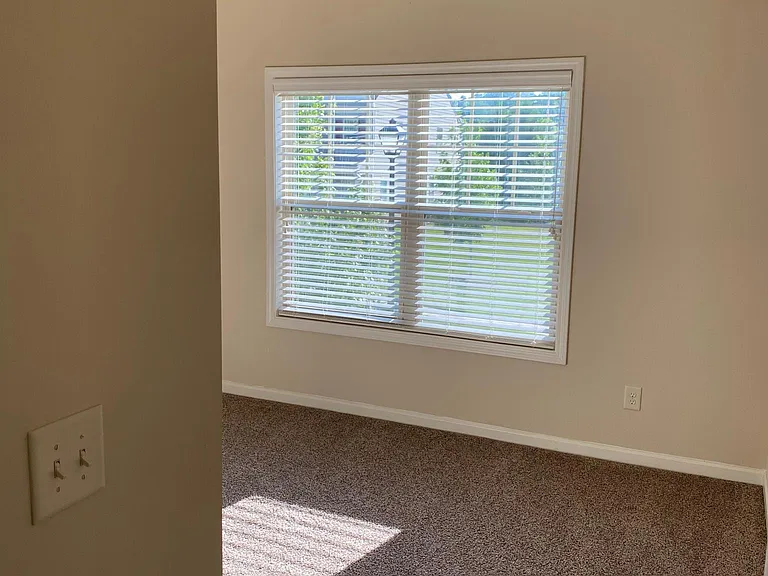 4925 Ducote Trl — Photo 31