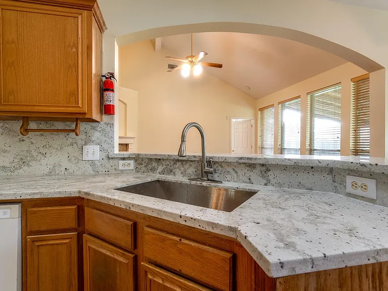 17143 Summer Hollow Dr — Photo 11