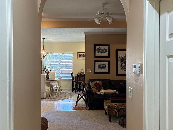 2nd image of 78 Garden Oaks Dr