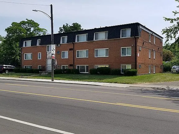 Sunrise Place Apartments — Photo 15
