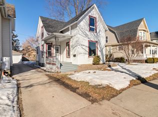 1620 N Main St, Racine, WI 53402