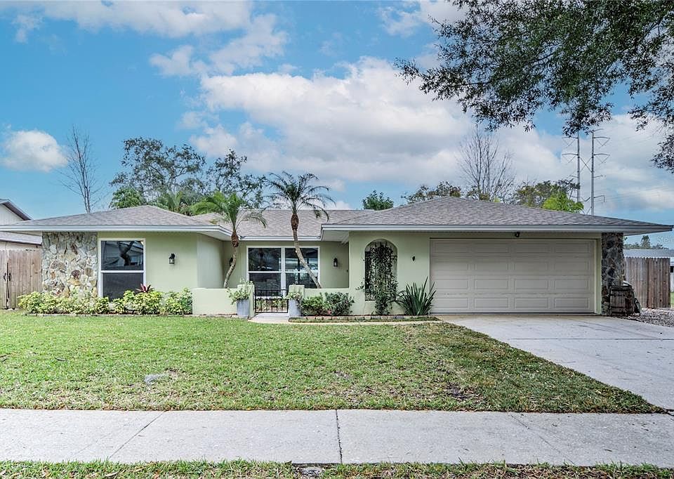 1st image of 505 Newleaf Dr