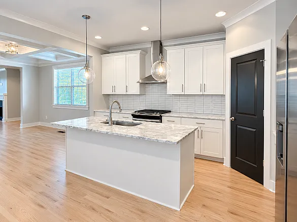 4 bed, 2129 sqft, $3,250 — Photo 3