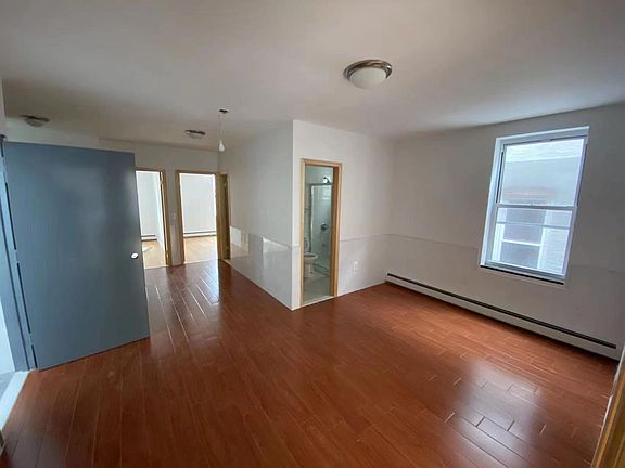 2nd image of 5423 71st St Floor 2