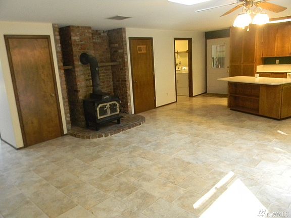 4th image of 6139 Waldon Dr SE