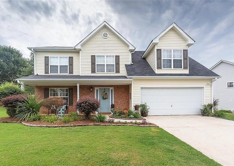 1st image of 540 Aristocrat Dr