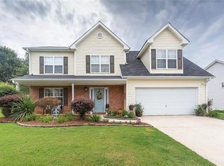 540 Aristocrat Dr, Loganville, GA 30052