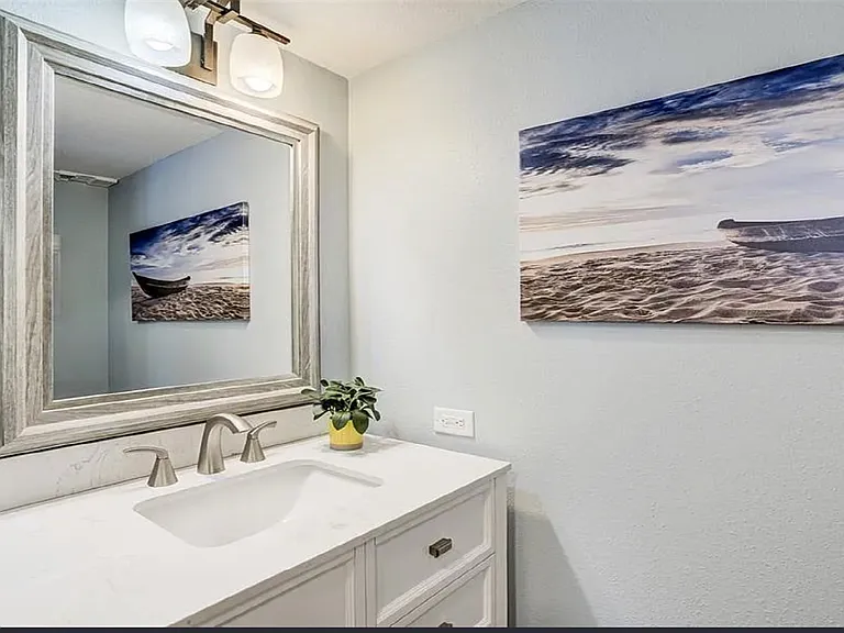 325 Island Way #109 — Photo 37