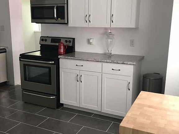 3rd image of 8647 Neptune Dr