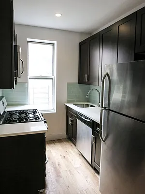 Rented by Bohemia Realty Group | media 26