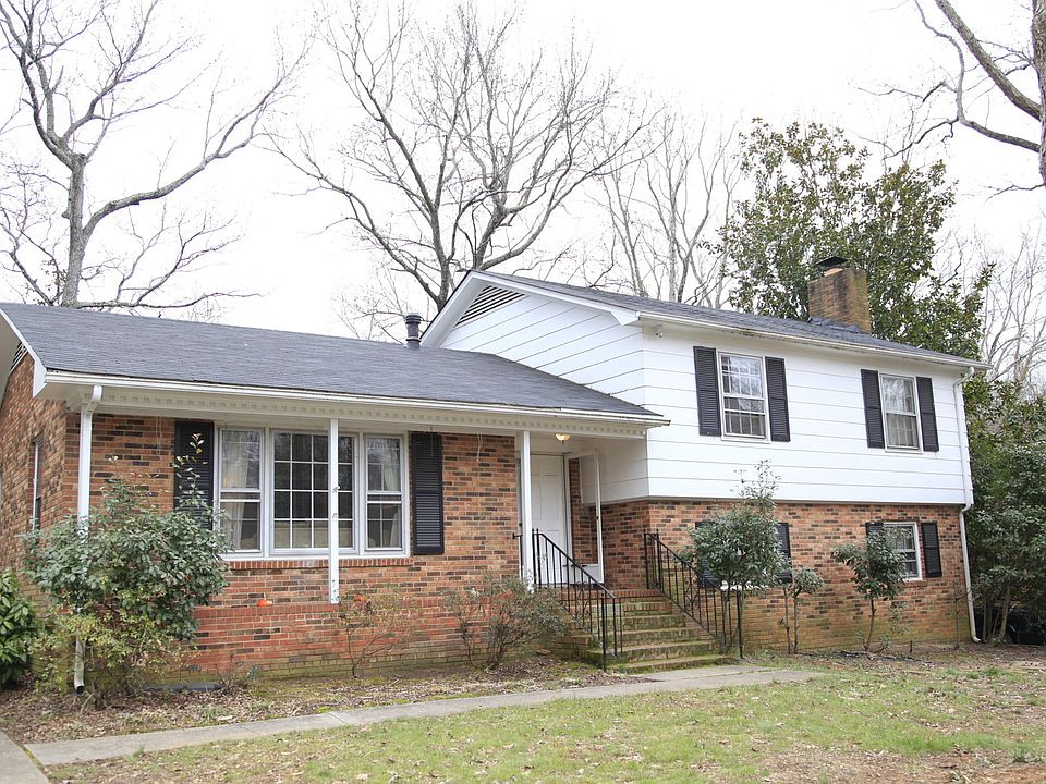 1st image of 2414 Knickerbocker Dr