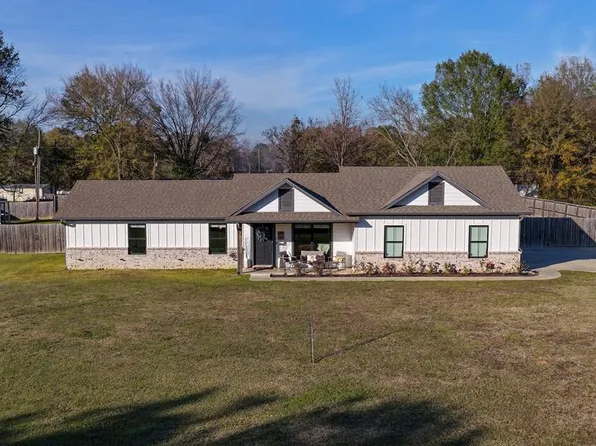 290 Bunker Hill Rd, Hooks, TX 75561