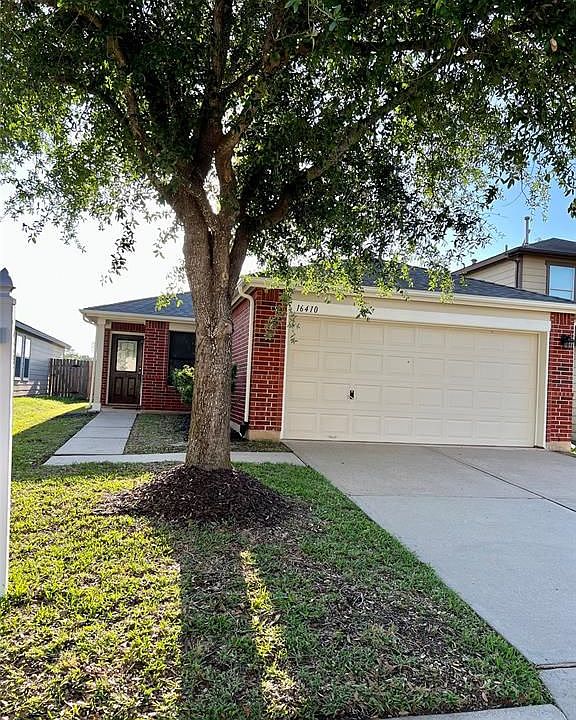 1st image of 16410 Kendons Way Ln