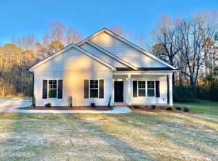 1039 Thompson Rd, Four Oaks, NC 27524