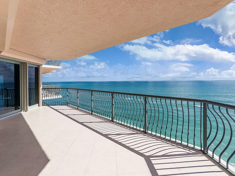 5150 N Ocean Dr #1201 — Photo 32