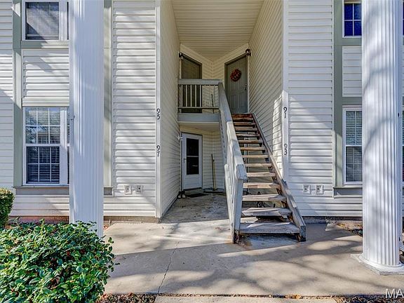 2nd image of 97 Sugar Bend Ct