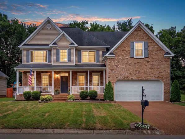 1357 Saybrook Xing, Thompsons Station, TN 37179