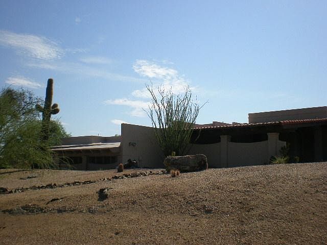 1st image of 1008 N BOULDER Drive