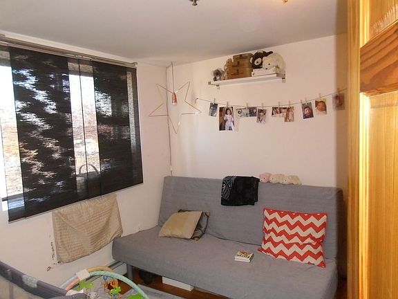 5th image of 7552 113th St APT 3R