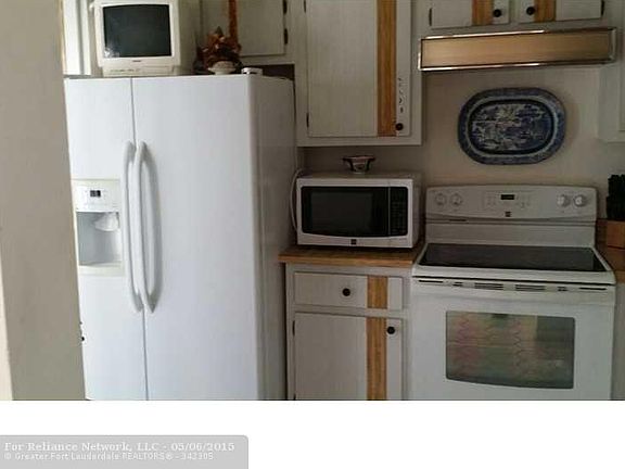 5th image of 9730 NW 65th St #A12