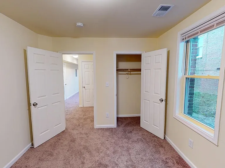 2808 Gainesville St SE #4 — Photo 8