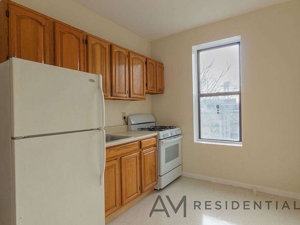 2nd image of 146 92nd St #C3
