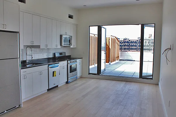 Rented by NY Casa Group | media 30