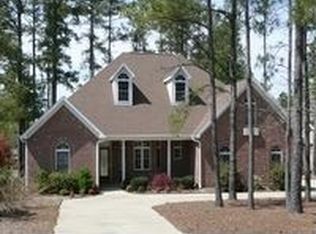 734 Chelsea Dr, Sanford, NC 27332