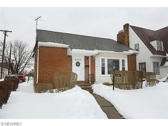 7106 Plainfield Ave photo 1