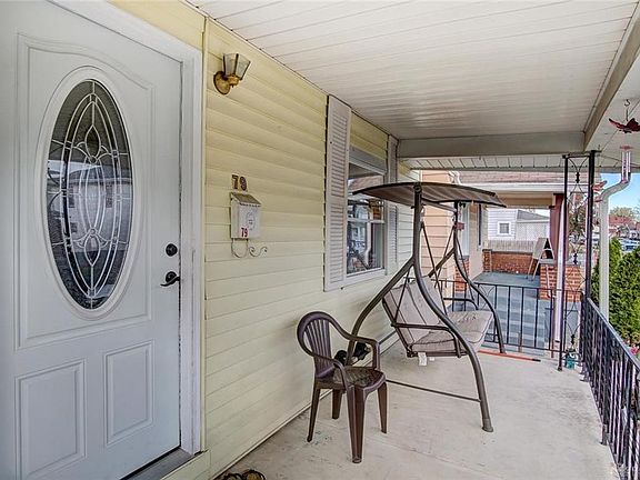 4th image of 79 S Sperling Ave