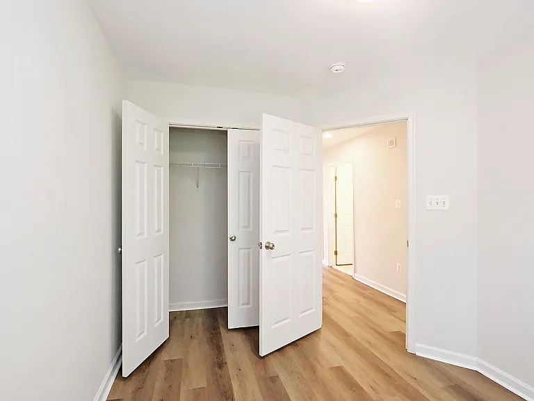 914 Bing Ln — Photo 15