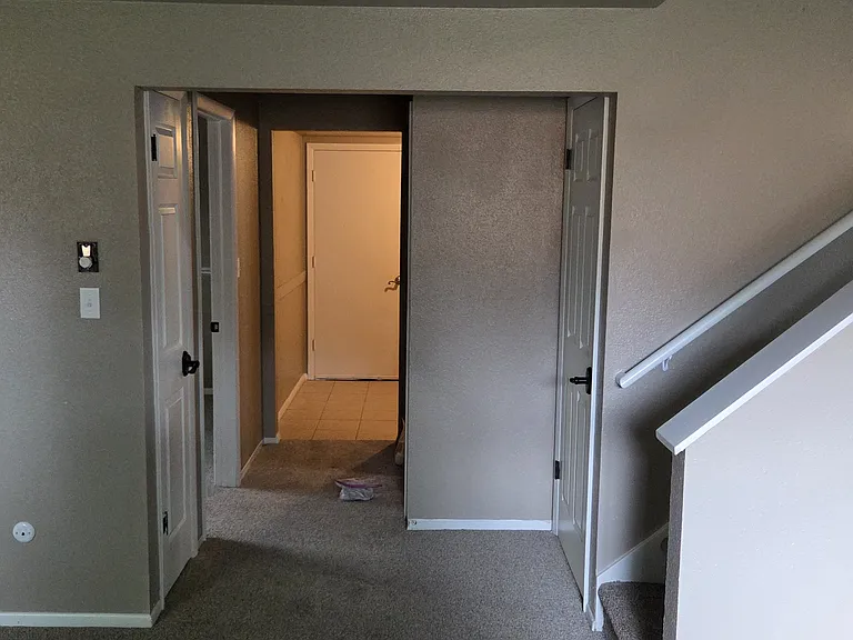 1979 Sandalwood Ln — Photo 23