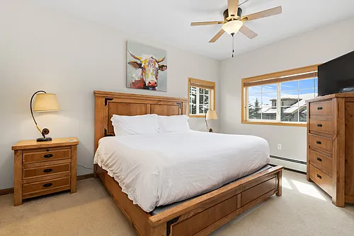 3365 Columbine Dr Photo 1