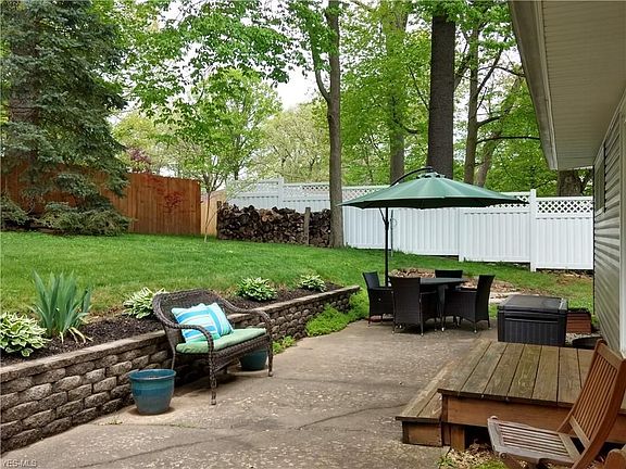 2nd image of 5844 Woodward Dr