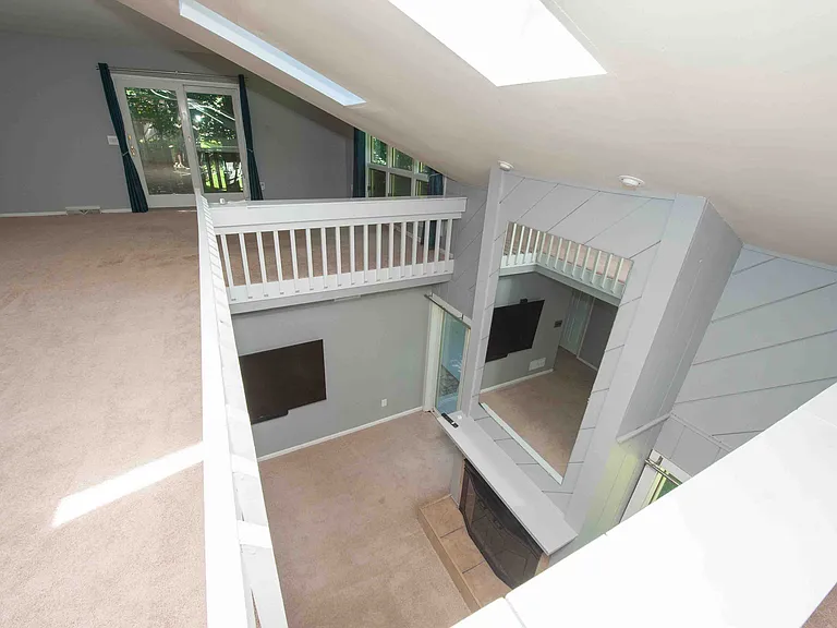 973 Hollow Creek Dr — Photo 19
