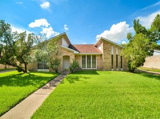 10323 Sagegreen Dr, Houston, TX 77089