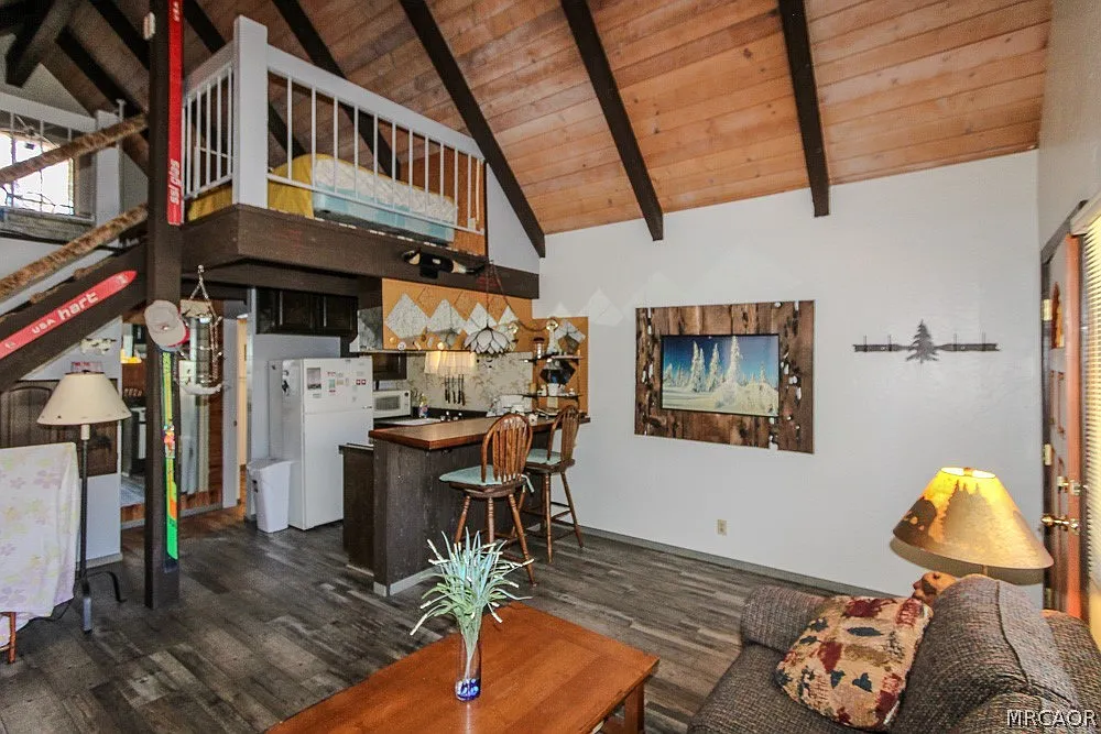 2 bed, 1.0 bath, 780 sqft, $1,500 — Photo 3