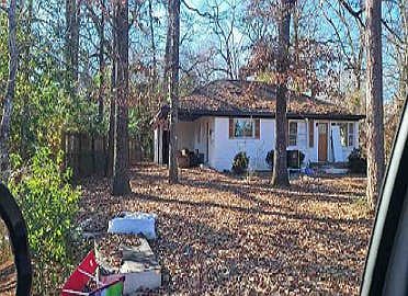 3rd image of 103 Edna Pl