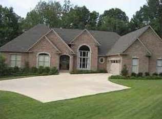 5726 Woodland Trl, Trussville, AL 35173